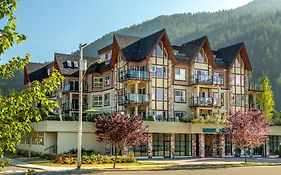 Harrison Lake View Suites Harrison Hot Springs Canada